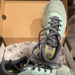 Under Armour 👟